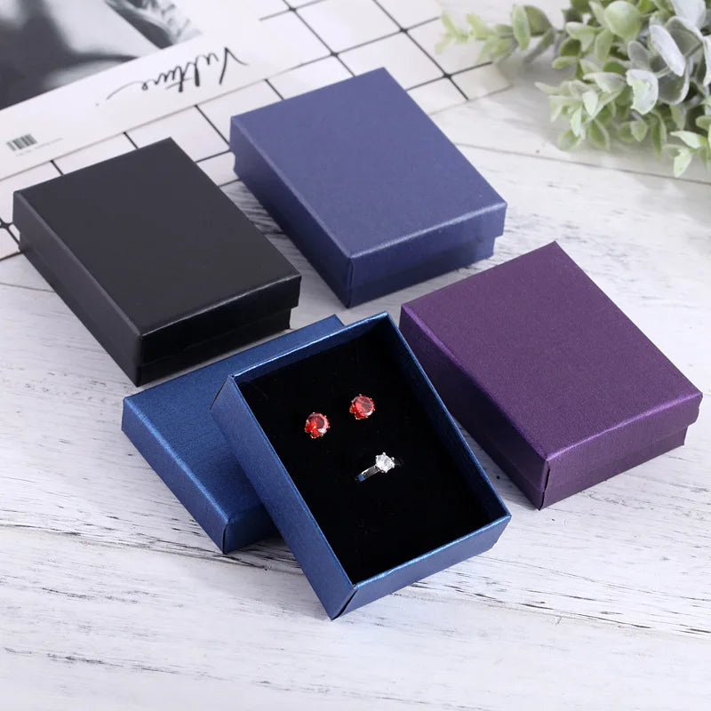 24Pcs 7x9cm Cardboard Jewelry Box Necklace Earring Bracelet Box Big Paper Gift Packaging with Black Sponge Can Personalized logo