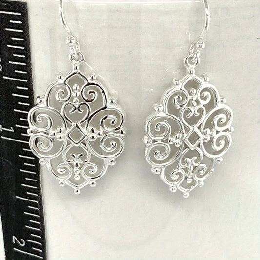 2pcs Fashionable and Creative Heart Shaped Earrings Victorian Style Silvery Pendant Earrings Bohemian Women's Gift for Friends