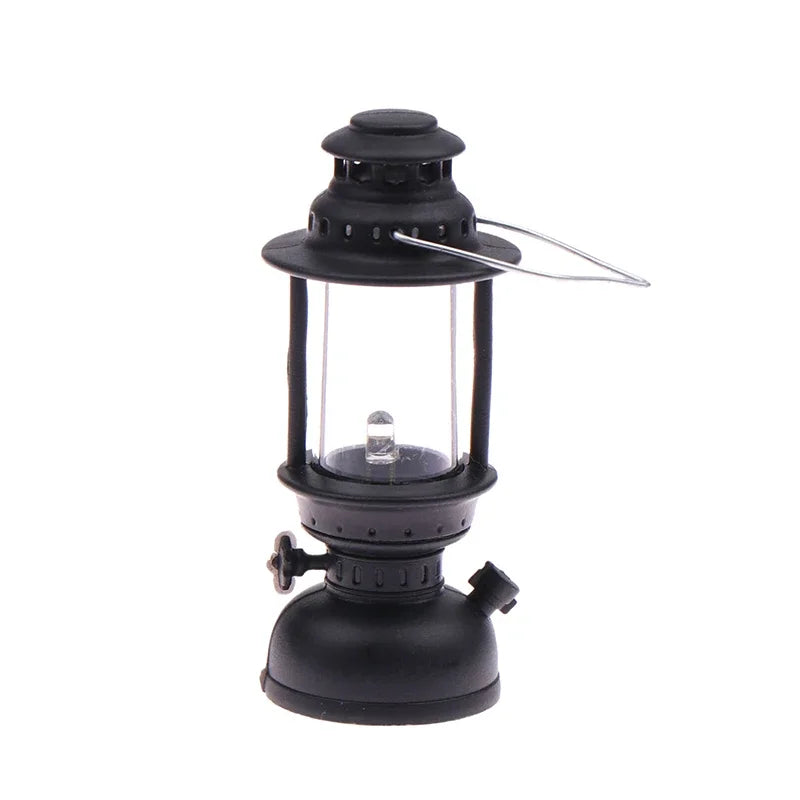 6cm Mini Led Retro Glowing Pony Lantern Simulation Cande Light Oil Lamp Mini Kerosene Lantern Doll House Decor Scene Ornaments
