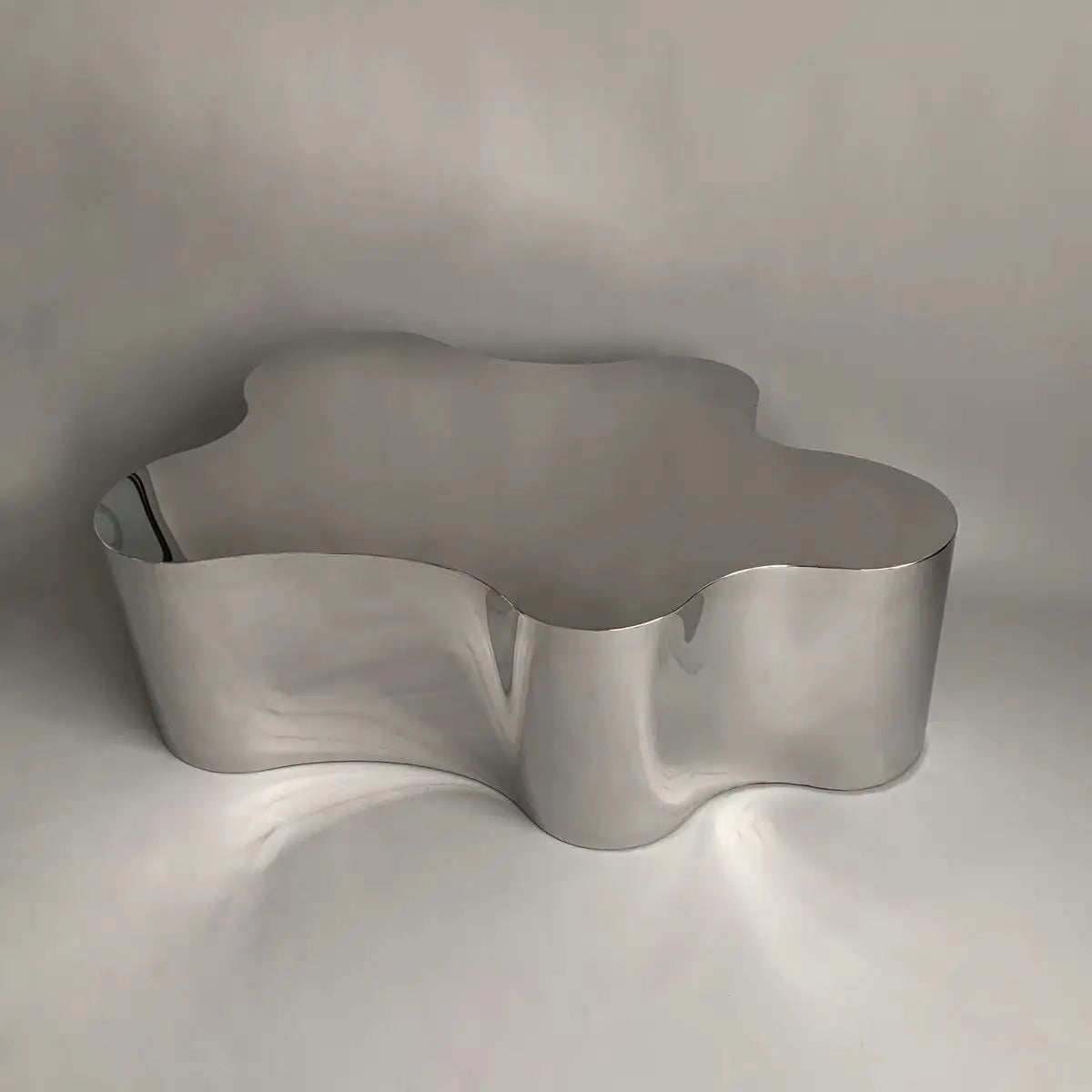 Metal Industrial Coffee Table Aesthetic Unique Minimalist Designer Side Table Modern Luxury Mesa Auxiliar Postmodern Furniture