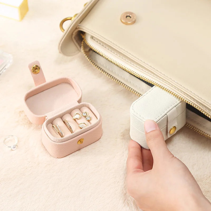 Portable Jewelry Box Jewelry Organizer Display Travel Jewelry Case Boxes Waterproof Leather Storage Zipper Jewelers Joyero