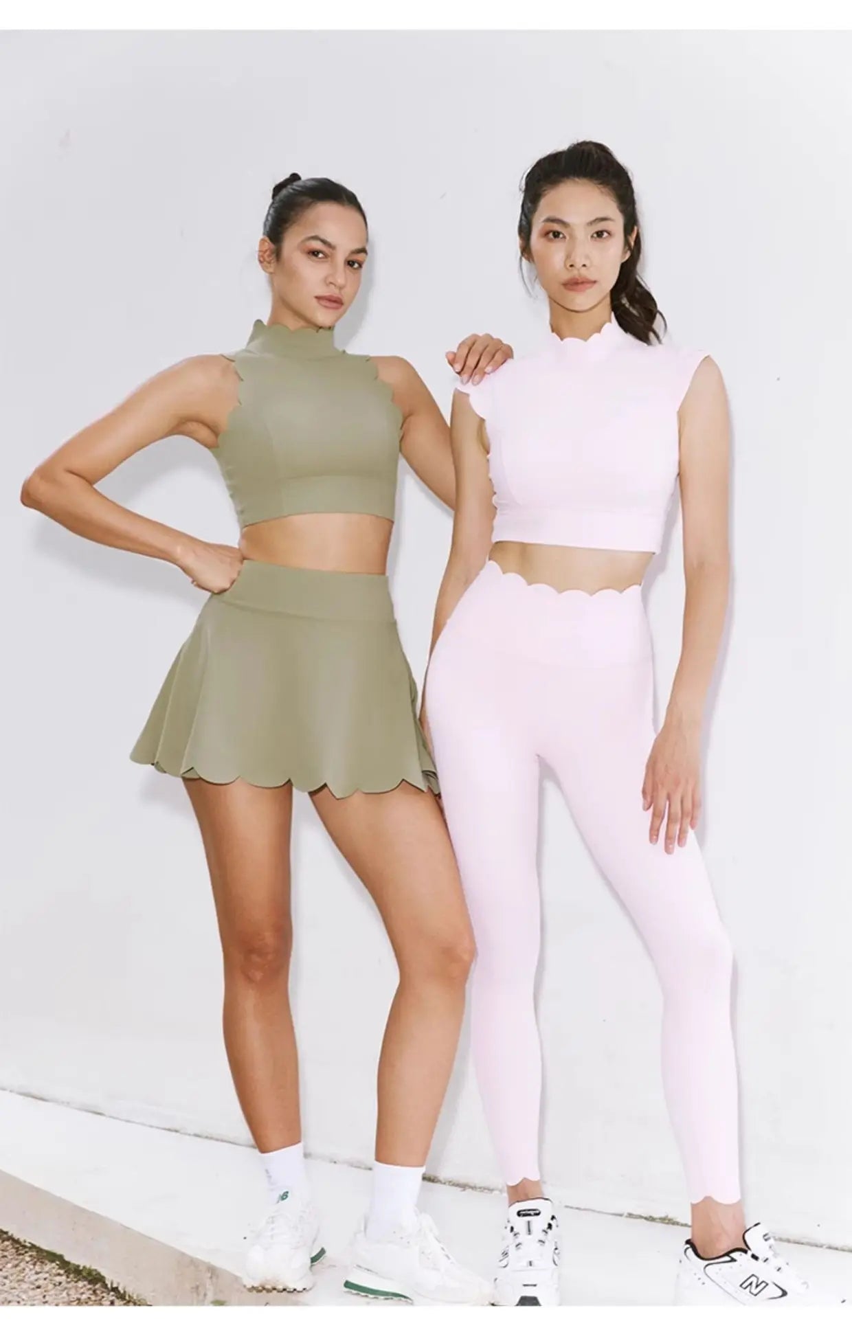 FUBEIKE Women Sport Top Hanging Neck V Collar Yoga Bra Lace Thick Shoulder Strap Beauty Back Women's Tracksuit Running Fitness