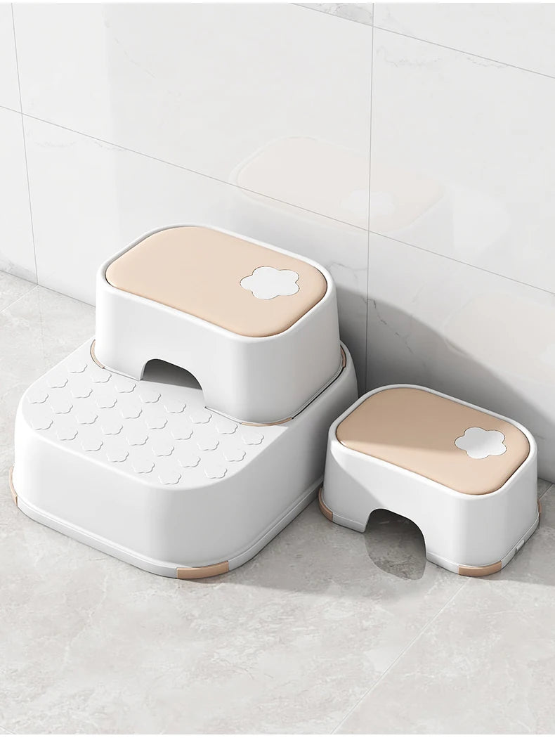 Kid Step Stool With Non-Slip Pads Living Room Furniture Kid Non-Slip Ottoman Potty Training Stool Children Safety Training Stool