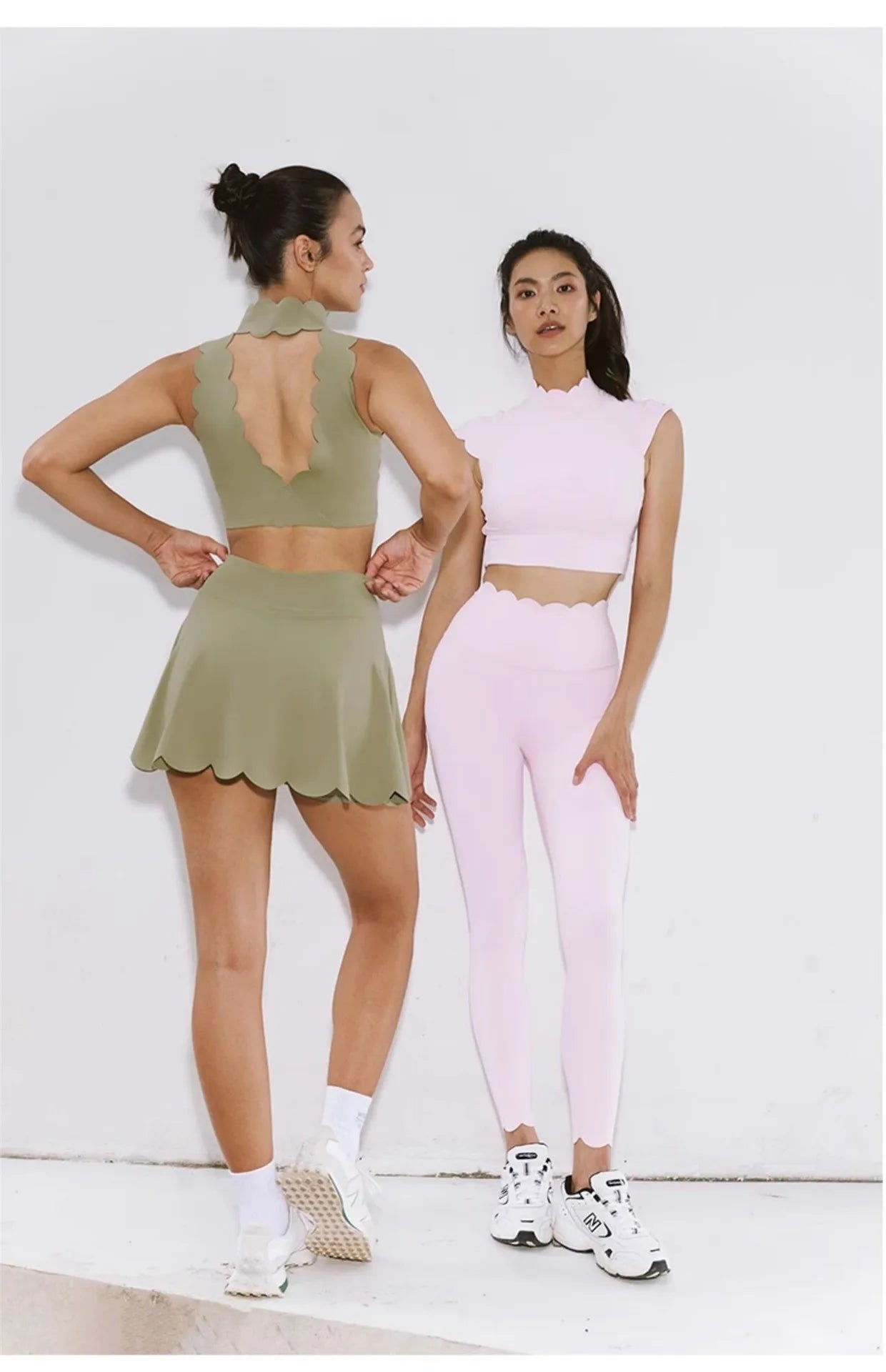 FUBEIKE Women Sport Top Hanging Neck V Collar Yoga Bra Lace Thick Shoulder Strap Beauty Back Women's Tracksuit Running Fitness